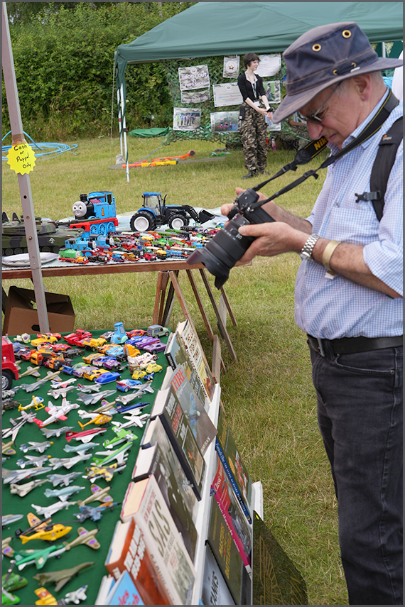 Headcorn Aerodrome, people at air show 28June25